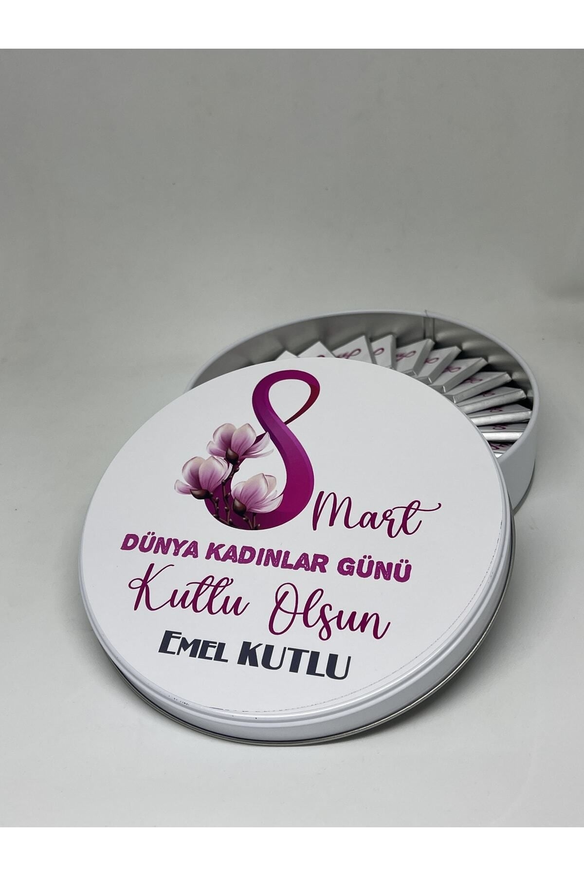 8 Mart Dünya Kadınlar Günü Çikolata Kutusu 40 Adet Çikolatalı