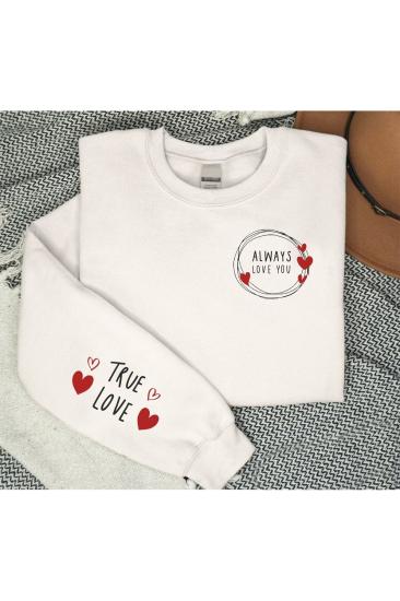 KIRMIZI KALPLİ TRUE LOVE KOL DETAYLI PİNTEREST SWEATSHIRT (14 ŞUBAT HEDİYESİ )