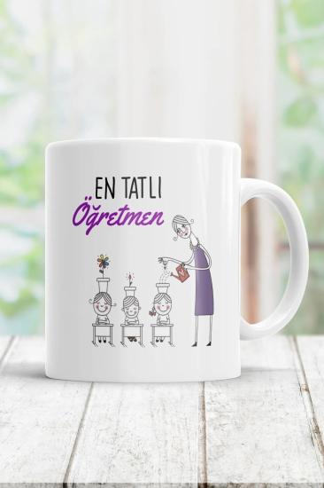 Öğretmenler Günü Hediye Kupa Bardak Hediye ( En Tatlı Öğretmen )